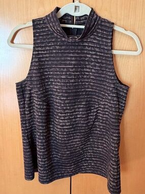 Chic mock neck Worth New York textured stripe sleeveless top